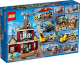 LEGO® City 60271 Stadtplatz